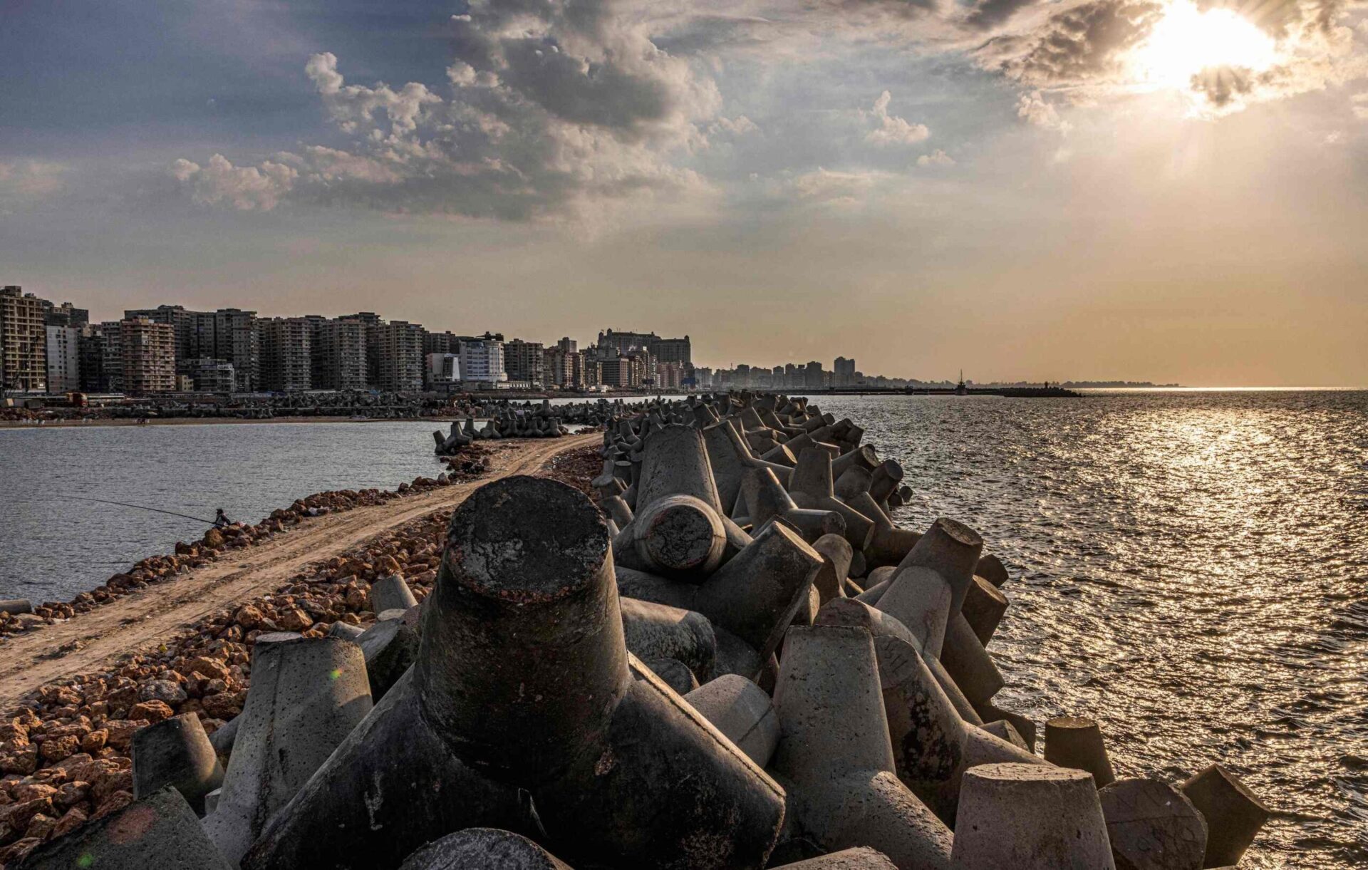 Egypt’s Climate Change Battle: A Detailed Examination